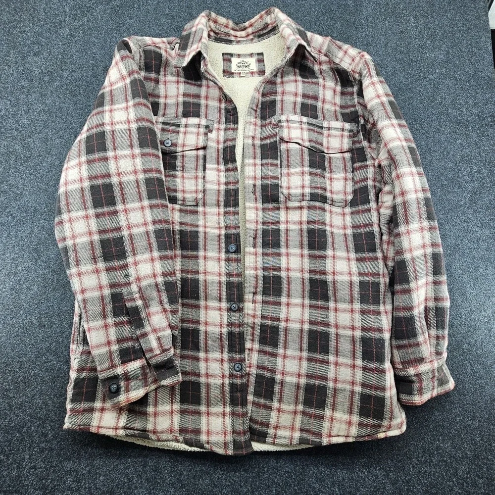 Levis Shacket Shirt jacket Flannel Sherpa Lined Men‎ Med  red black plaid button